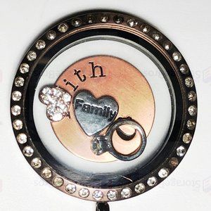 Origami Owl custom made necklace